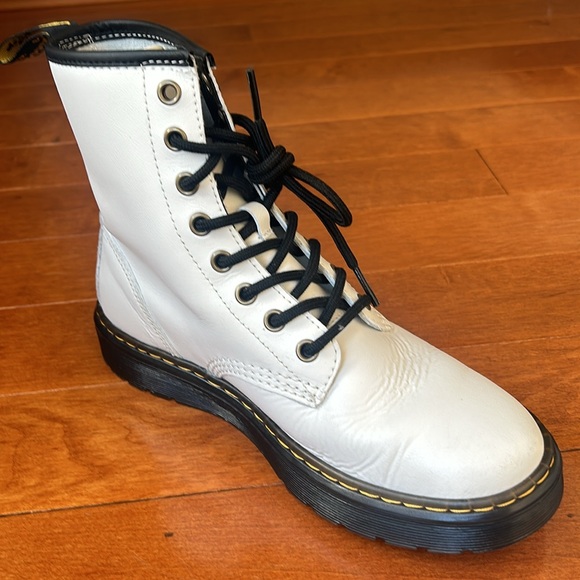 Dr. Martens Women's Zavala White Leather Combat Boots - Size 7 - Picture 6 of 11